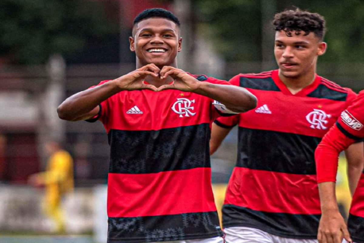 FLAMENGO - FOTO REPRODUÇÃO DO TWITTER